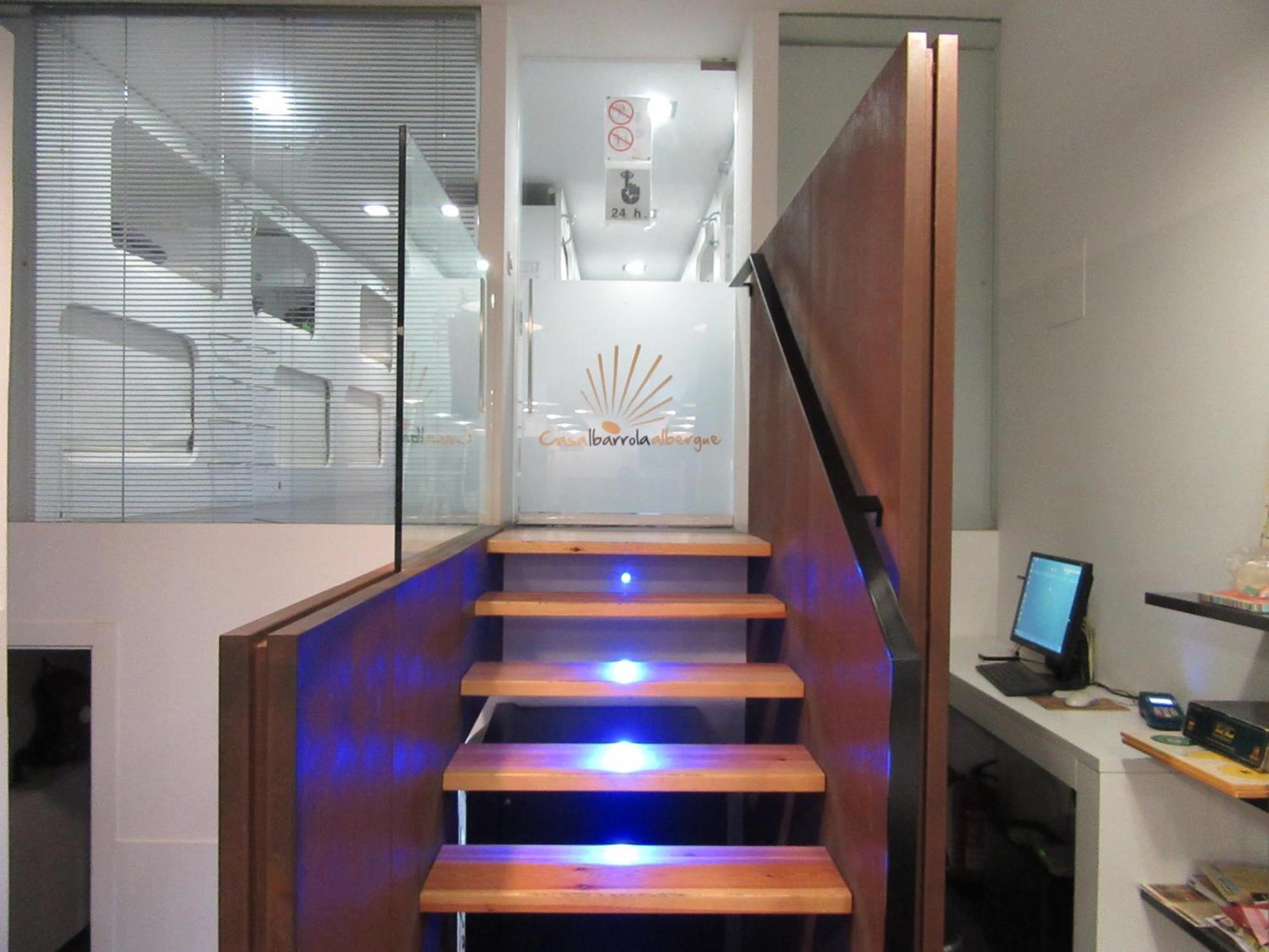 Hostel Casa Ibarrola Pamplona Bagian luar foto