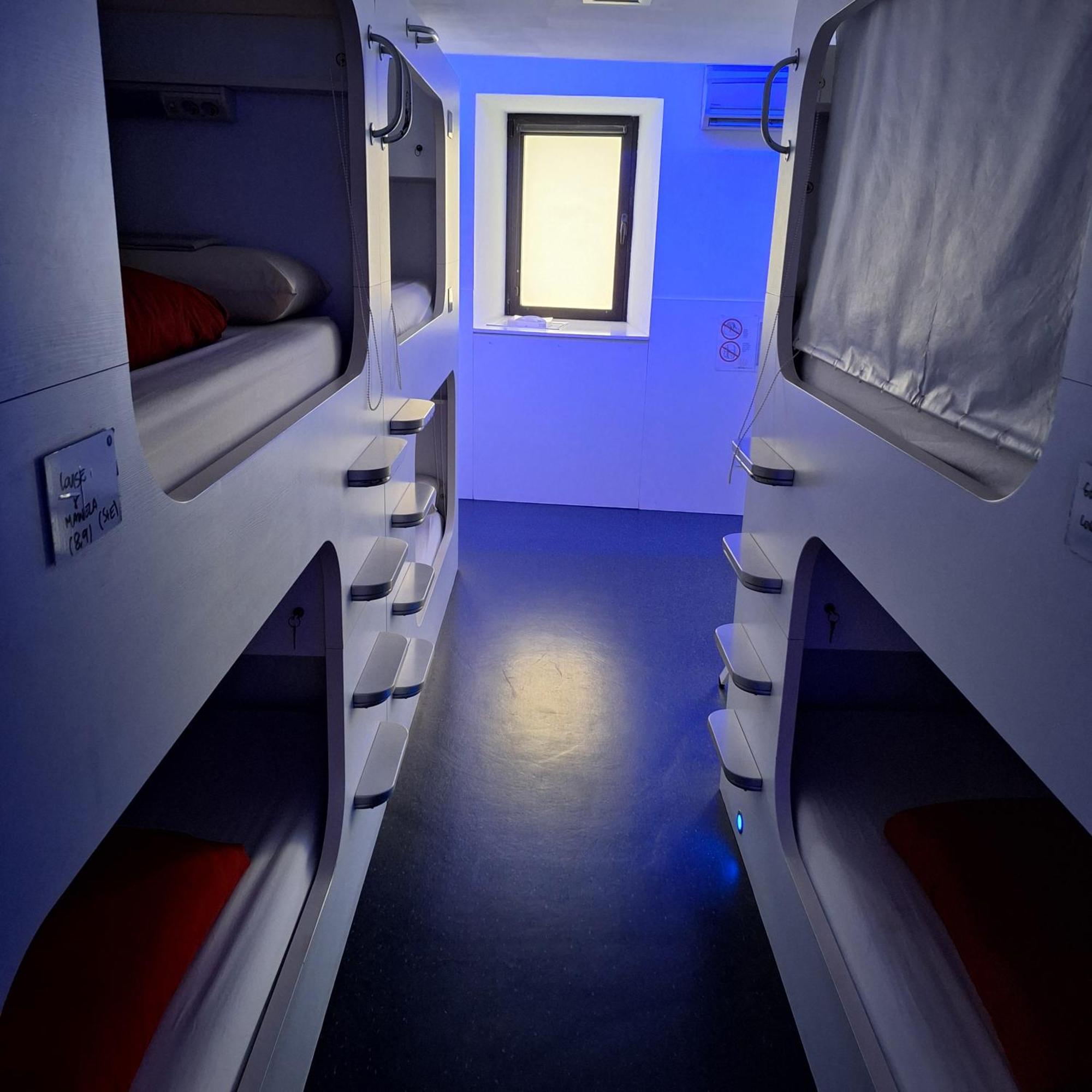 Hostel Casa Ibarrola Pamplona Bagian luar foto